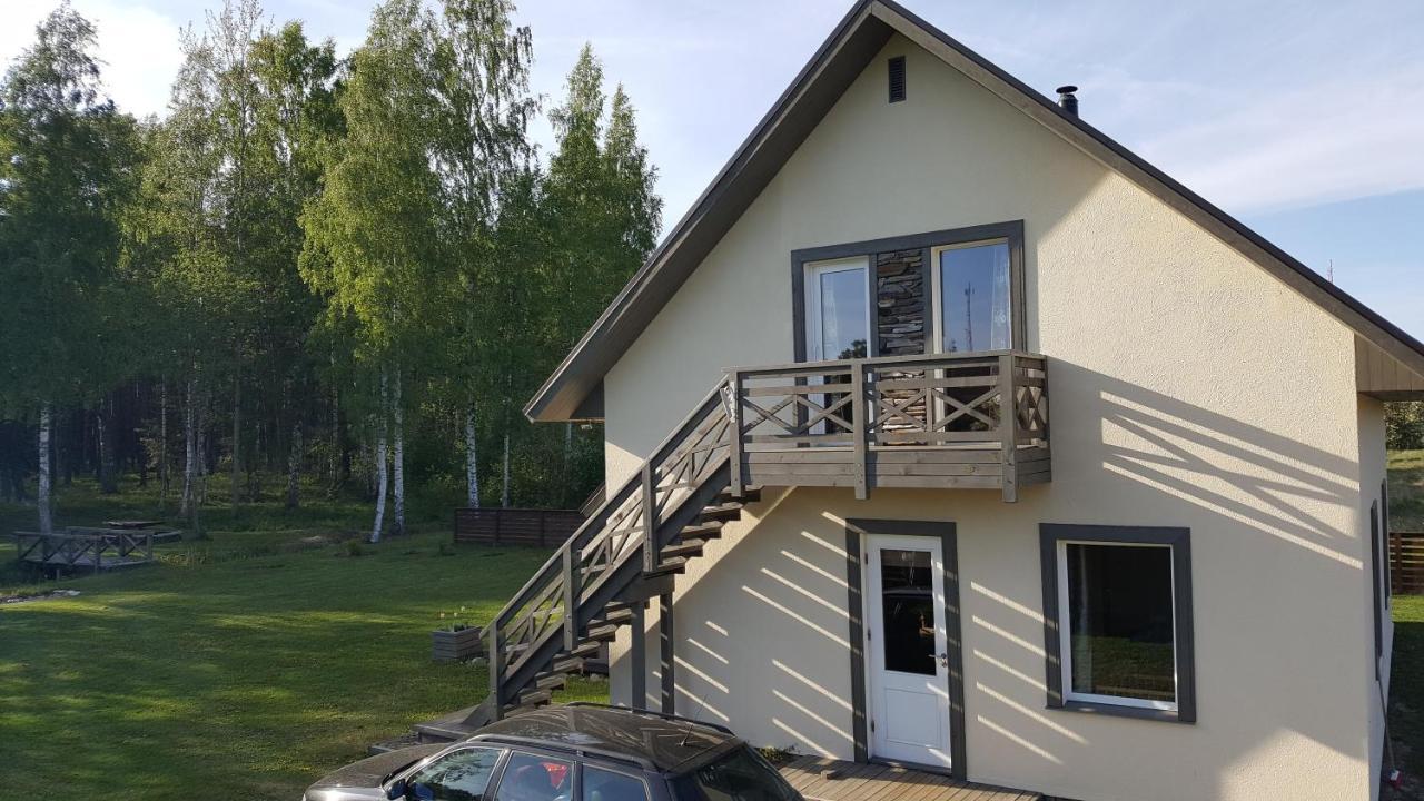 Villa Mezalauki Kolka Esterno foto
