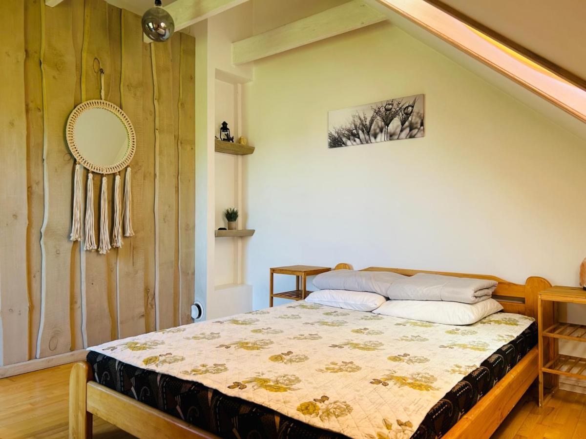 Villa Mezalauki Kolka Esterno foto